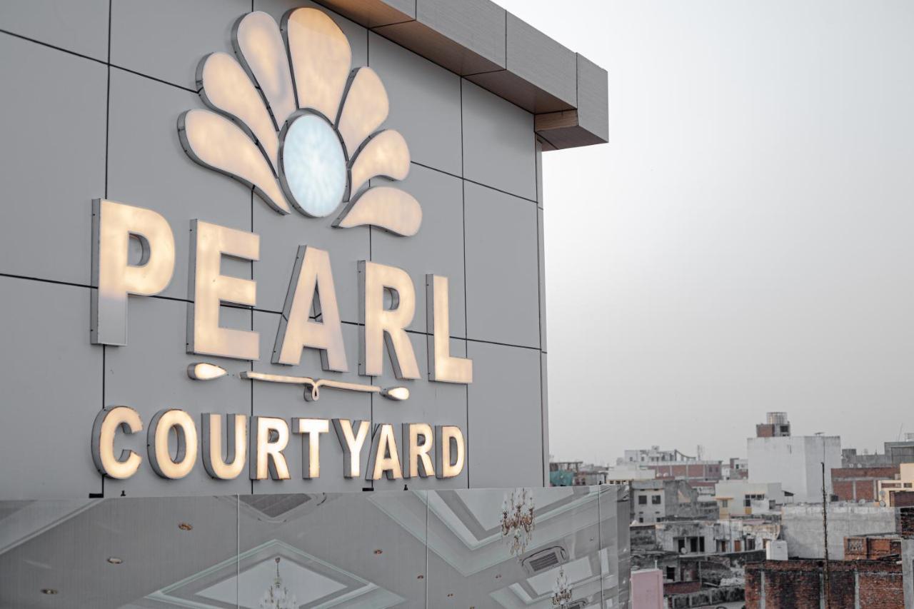 Pearl Courtyard Hotell Varanasi Eksteriør bilde