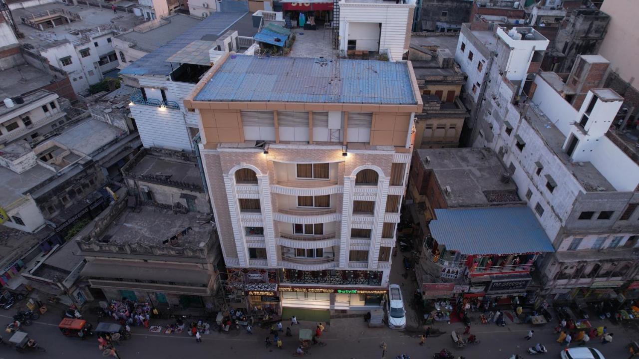 Pearl Courtyard Hotell Varanasi Eksteriør bilde