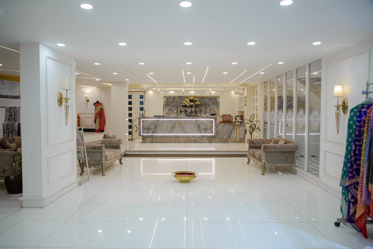 Pearl Courtyard Hotell Varanasi Eksteriør bilde