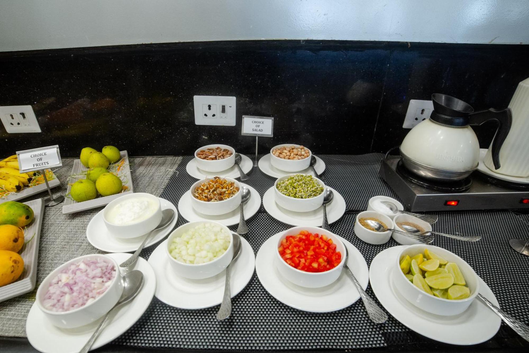Pearl Courtyard Hotell Varanasi Eksteriør bilde